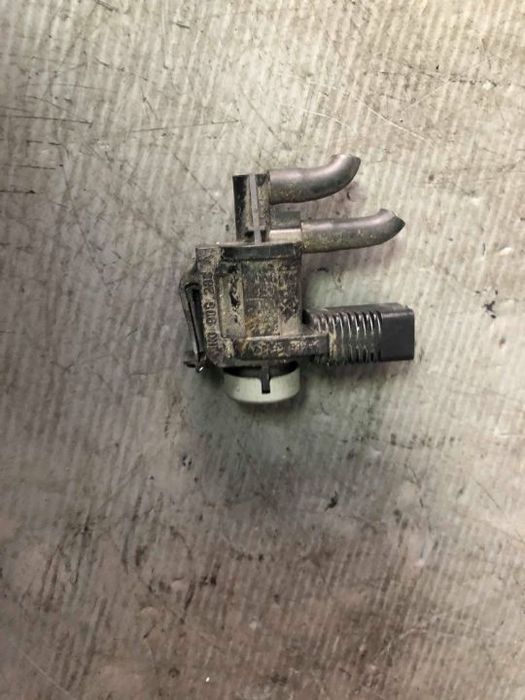 supapa control evacuare 1.6 tdi cay vw golf 5 6 skoda octavia 2 seat leon audi a3