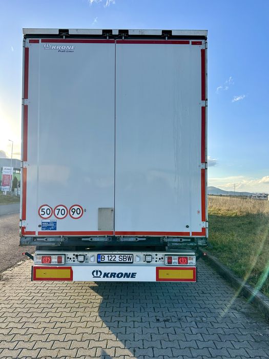 Semiremorca prelata Krone
