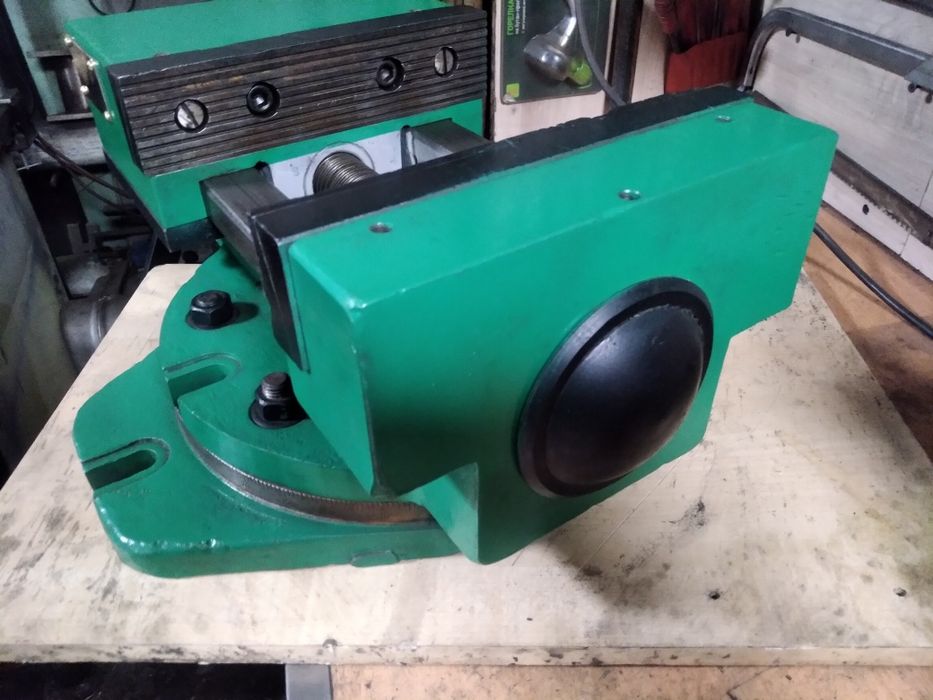 Тиски станочные СССР