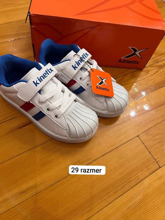 Продается кроссовки