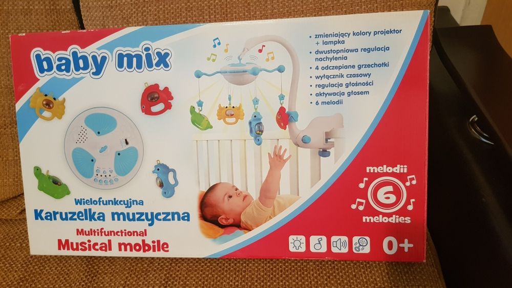 Carusel muzical lebada