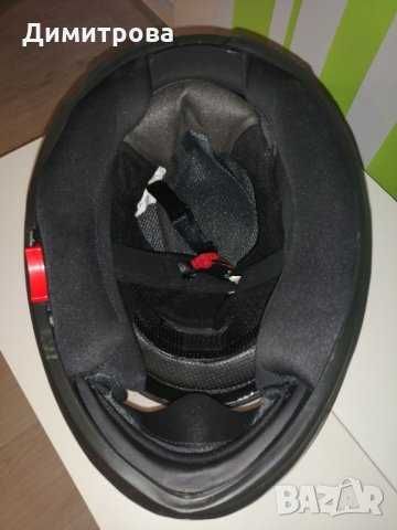 Каска за моторист и протектор за гръб