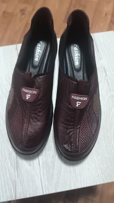 Лёгкие демисезонные туфли