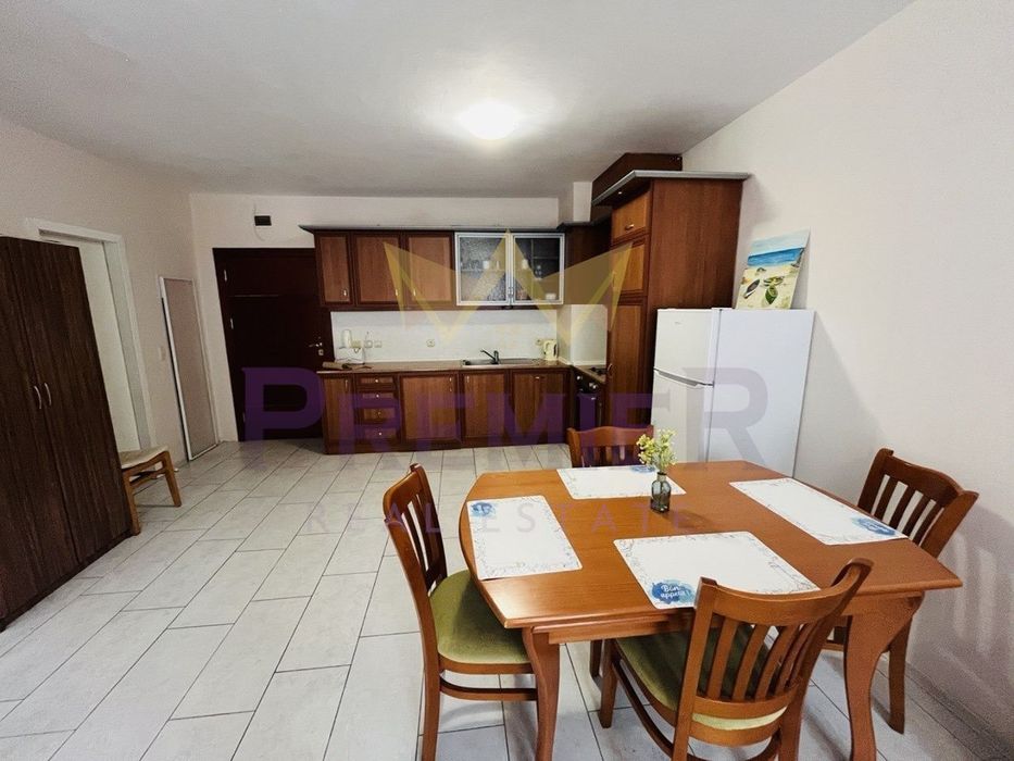 Продава се Двустаен апартамент в Несебър - 71 кв.м за 870 €/кв.м - Снимка #3