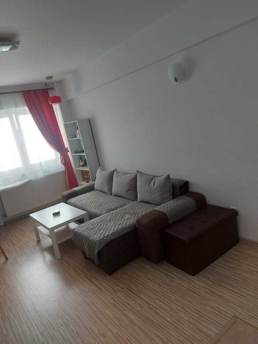 Închiriez apartament 2 camere Zamca