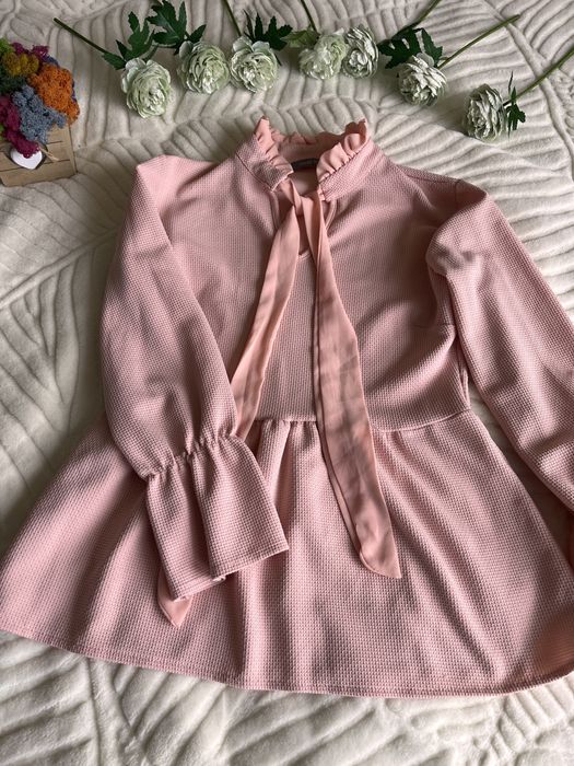 Елегантни блузи за всеки повод