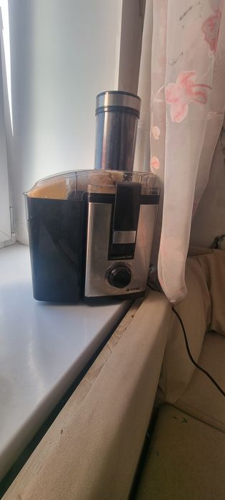 Продам соковыжималку в отличном состоянии
