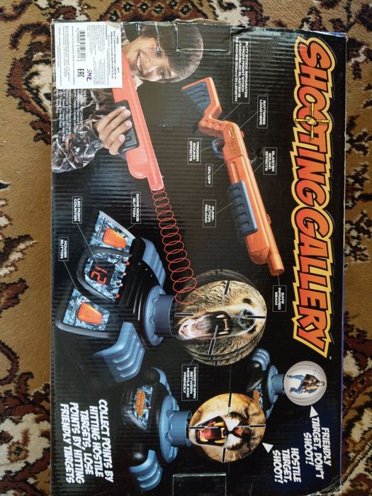 машинки разные... И костюмы