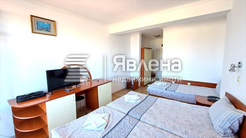 Продава се Едностаен апартамент в Несебър - 41 кв.м за 1440 €/кв.м - Снимка #3