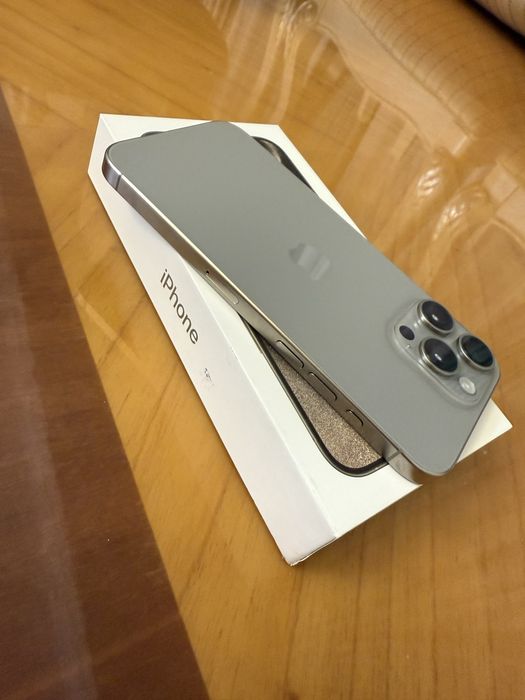 Iphone 15 про мах 256gb