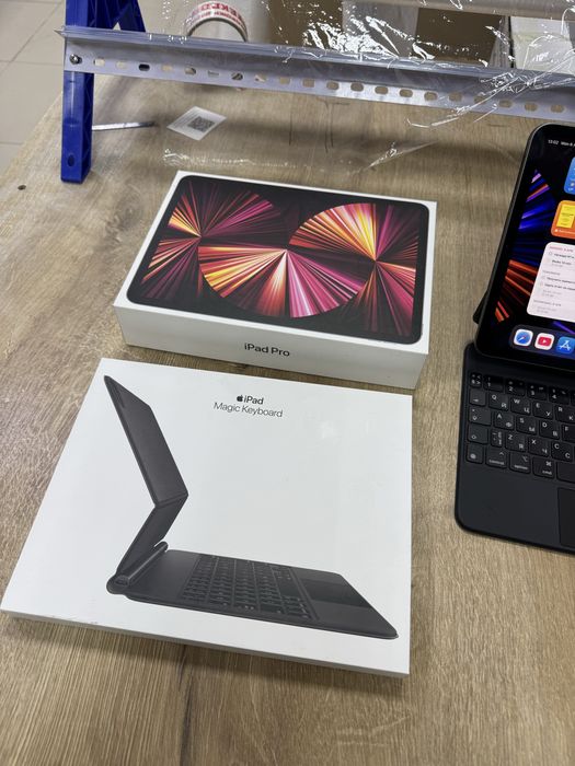 Magic Keyboard для iPad Pro и iPad Air