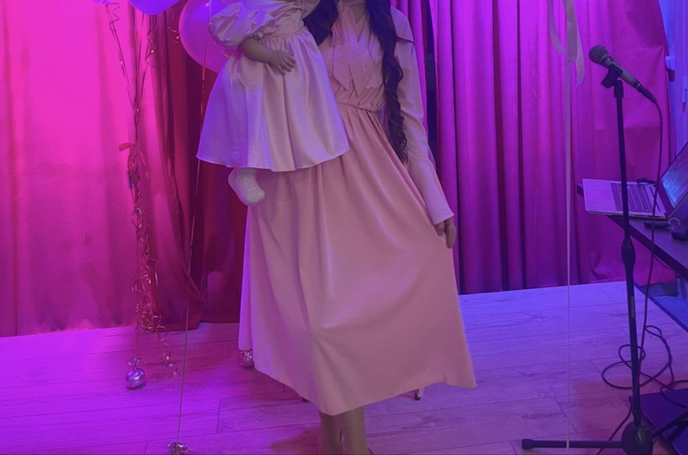 Женские платья продам по 2тыс.