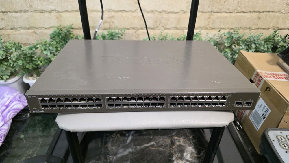 Коммутатор D-LINK DES - 1050G 48 port