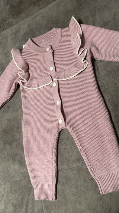 Вязанный розовый ромпер