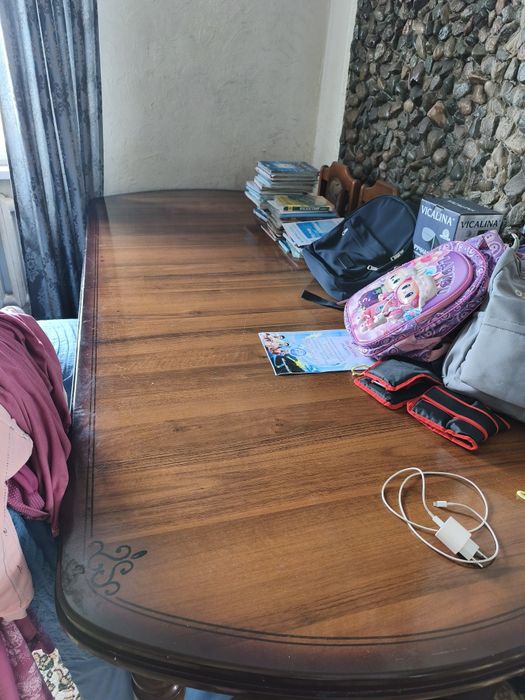 Ағаш стол сатылады бағасы 120000тг