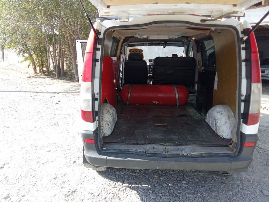 Mers VITO 2008 radnoy 111 mator gaz benzin