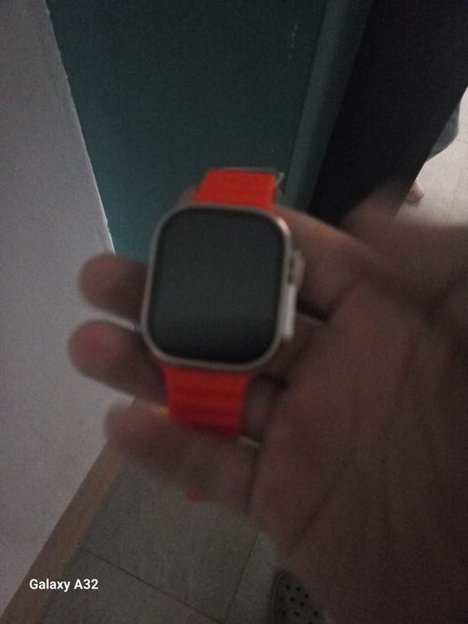 Часы новые за 18000