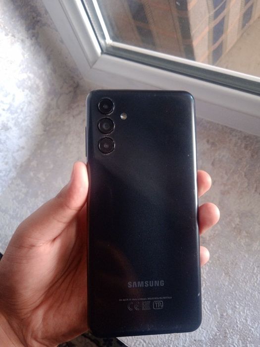 Samsung A04s 120$