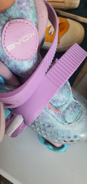 Обувки за момиче и сандали