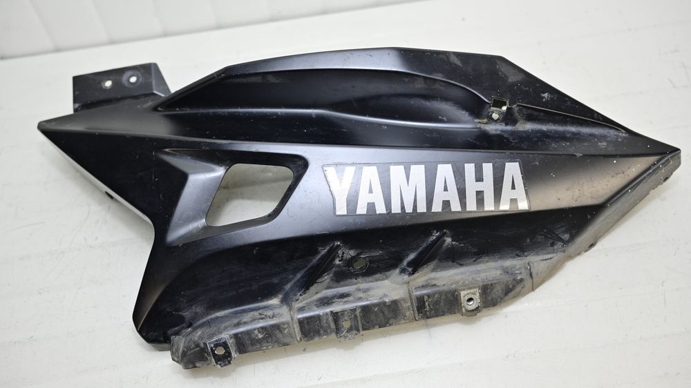 Carena Inferioara Dreapta Yamaha YZF-R125 2008 - 2012