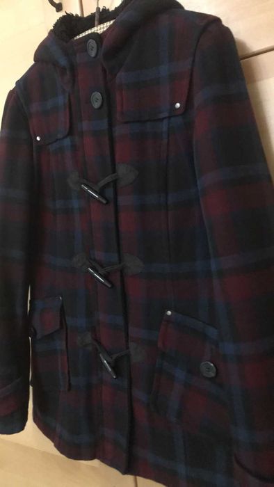 Карирано дамско/тийнеджърско зимно вълнено палто  с качулка, размер S