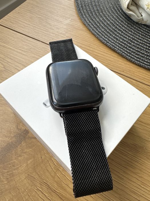 Apple Watch 5  44mm черен