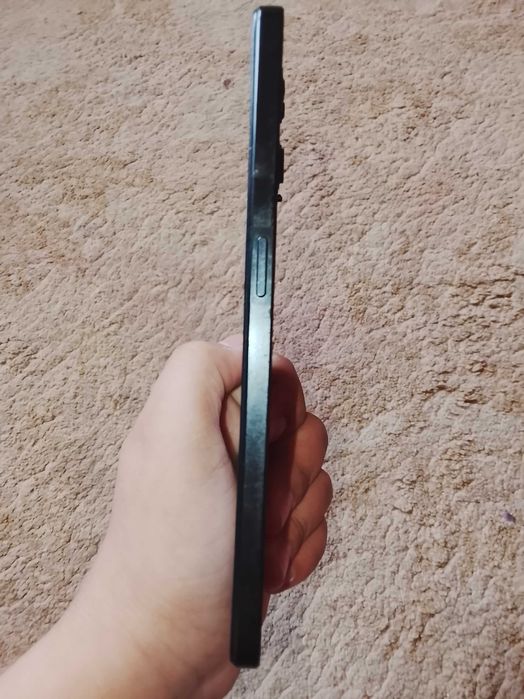 Oppo Reno 7 требуется ремонт