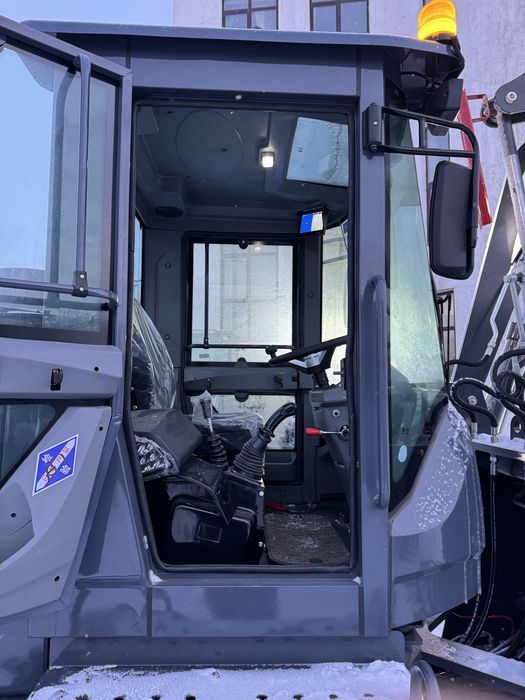 Погрузчик SQMG 938