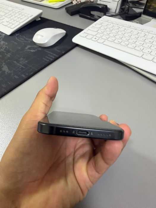 Iphone 15    128