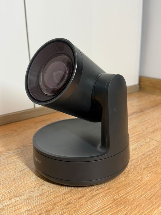 Logitech Rally Ultra HD 4K + Rally Mic Pod / ca NOI / Fara urme uzura