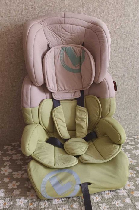 Универсальное авто кресло Lorelli Premium/Junior plus
