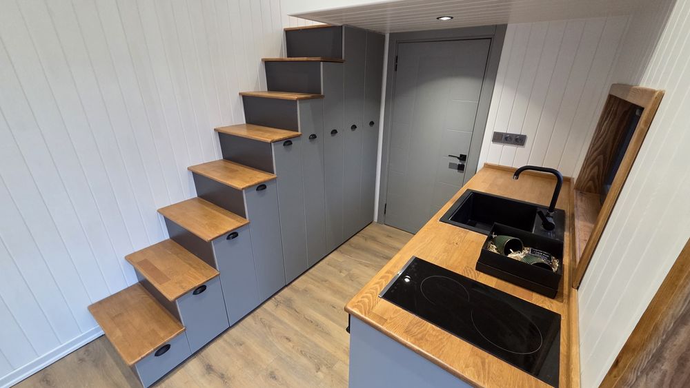 Мобилна къща напълно обзаведена!