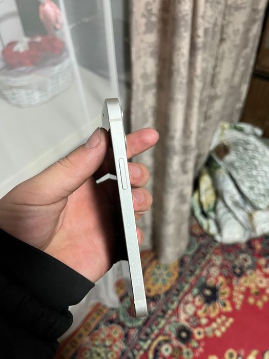 Продам Айфон 11 и Айфон 12 мини