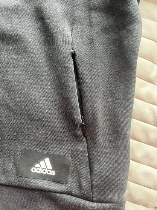 Суитшърт Adidas  размер S