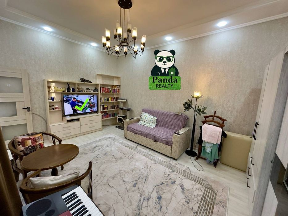 Буюк Ипак Йули 3 комнаты 90кв:м 1 сотка домик ор-р Школа Дипломатия