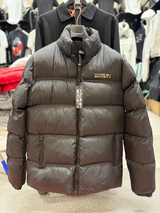 Geaca made by society