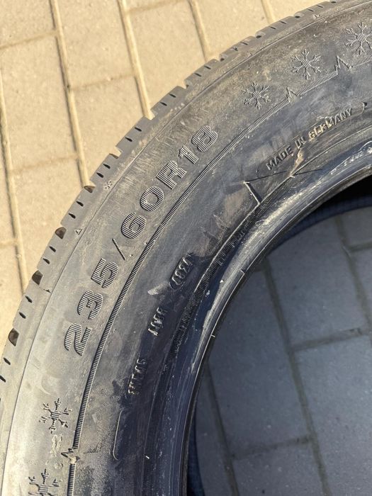 Anvelope 235 60 18 Dunlop 2023 Noi