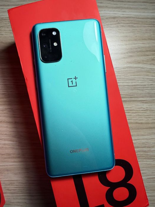 Продам или обменяю OnePlus 8T