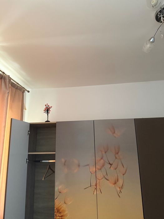 Închiriez Apartament Comfort 1-mobilat zona Militari București Sect 6 cu parcare privata