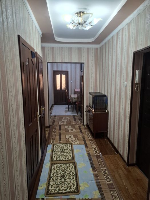 2 хонали 3 хона килинган квартира сотилади...