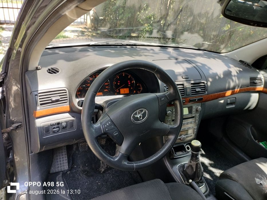 Toyota – Fiabilă, funcționează impecabil, ideală pentru oraș și drumuri lungi.