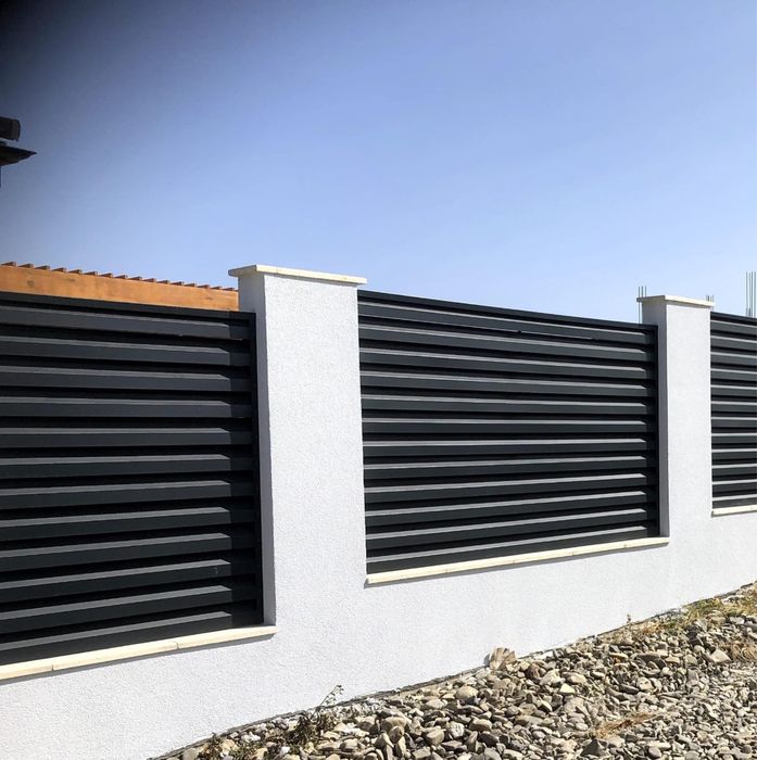 Vand garduri si porti