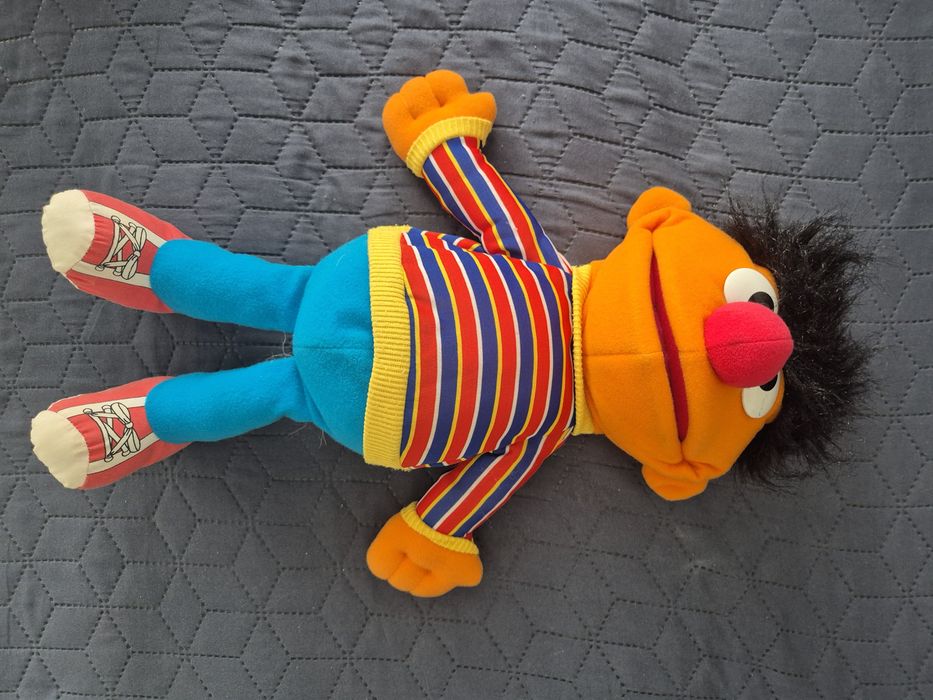 Sesame street -  Elmo, Bert s Erniei