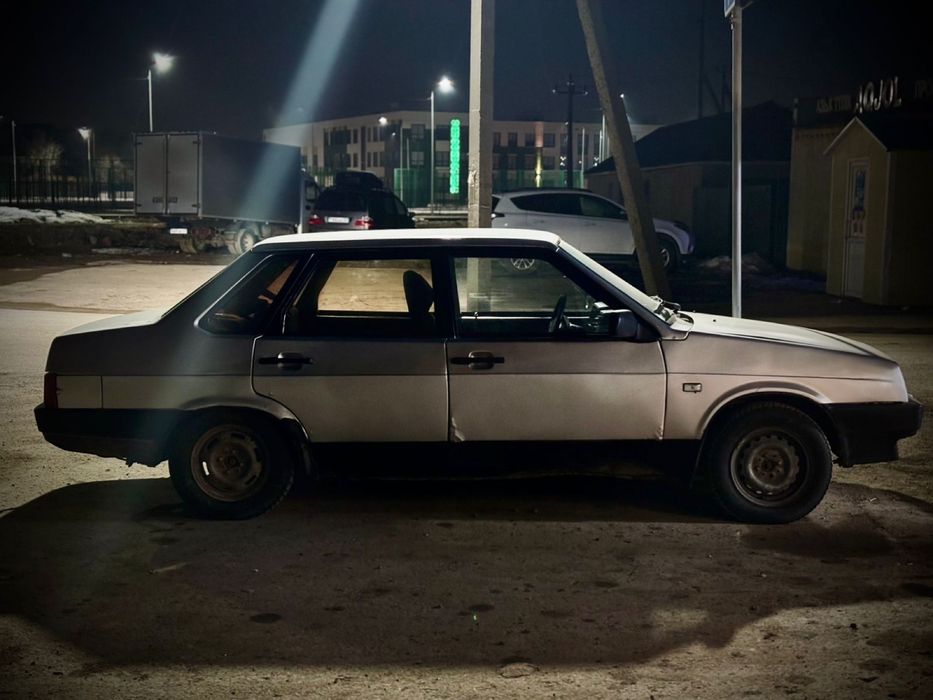 Продам ваз 21099