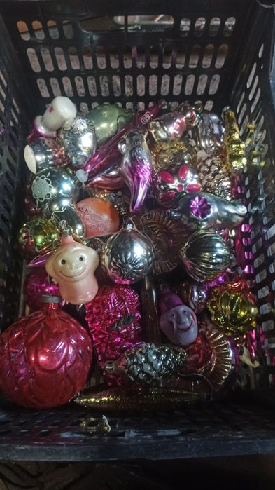 Продам елочные игрушки