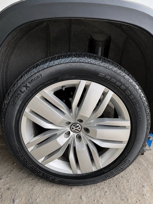 Шины Continental Continental CrossContact LX Sport USA