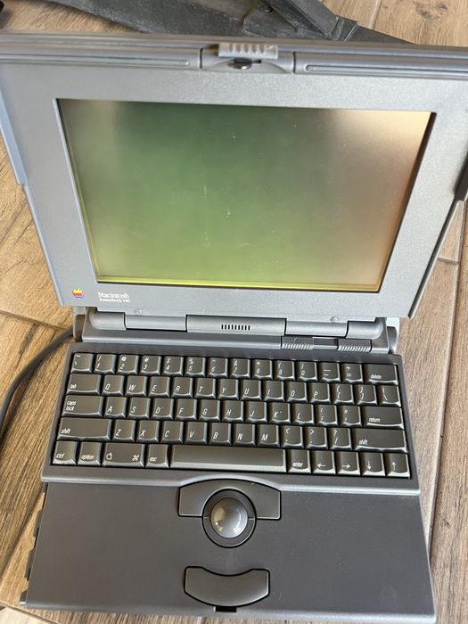 macintosh powerbook 140, cu incarcator