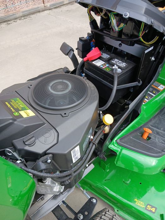 Tractor gazon john deere