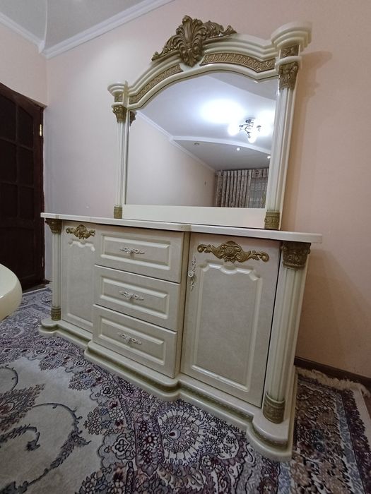 Спалный гарнитур