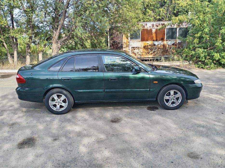 Продам mazda 626